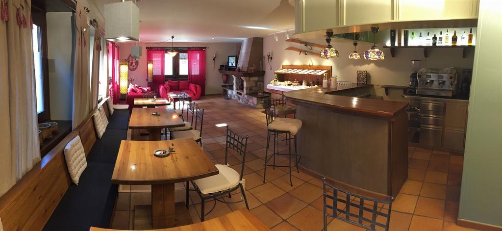 Peira Blanca Hotel Gastronomico Garos Bagian luar foto